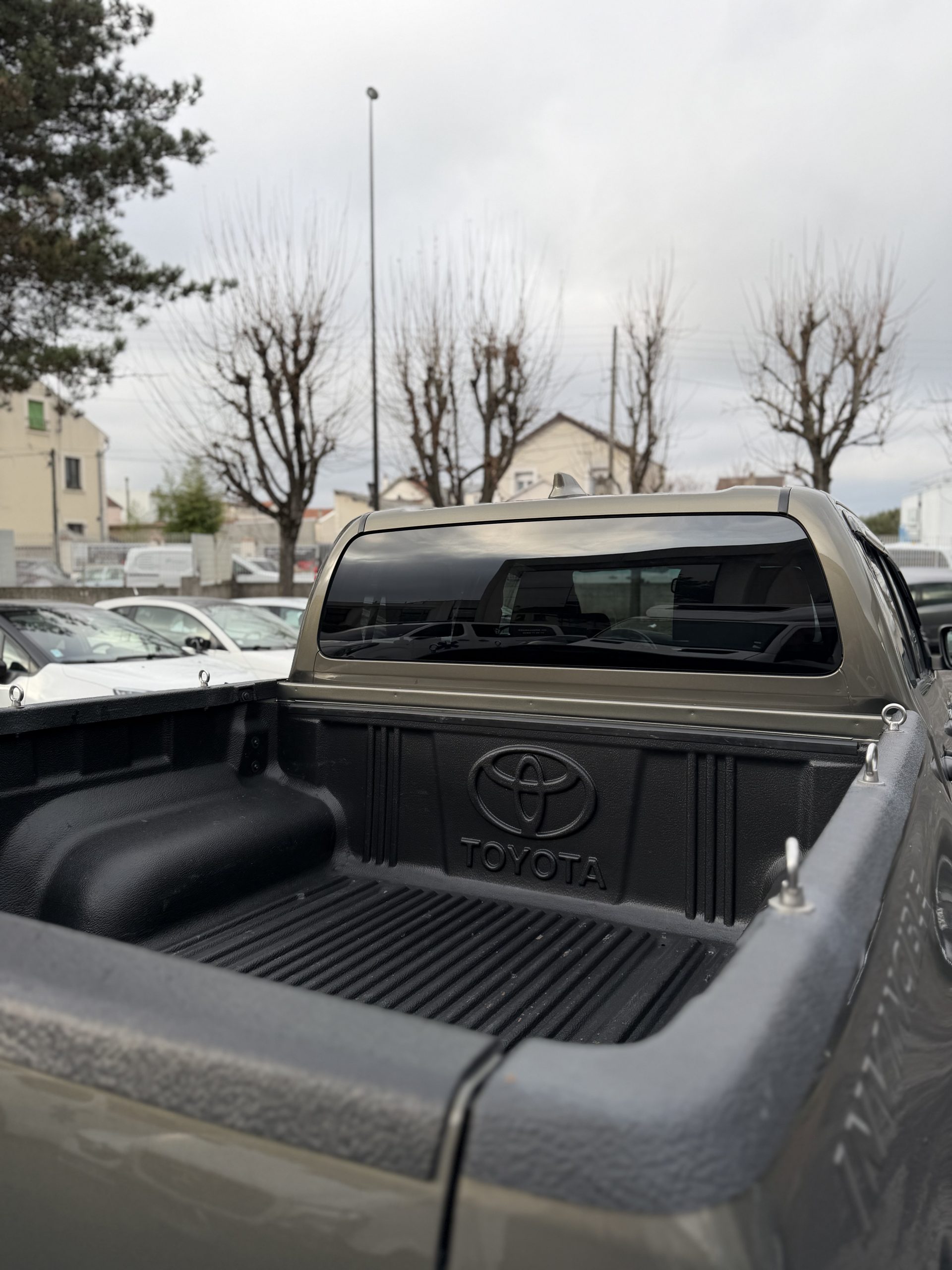 Toyota Hilux double cab – Image 4